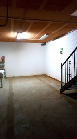 Commercieel te huur in Pueblo Nuevo de Guadiaro, San Roque met garage - € 1.200 (Ref: 9338530)