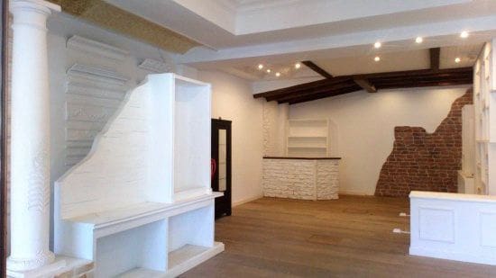 Erhverv til leje i Pueblo Nuevo de Guadiaro med garage - € 1.200 (Ref: 9338530)