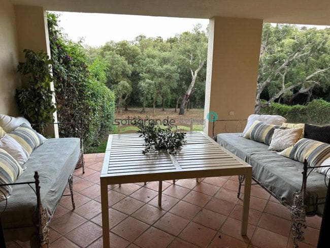 5 bedroom Villa for sale in Sotogrande - € 1,150,000 (Ref: 9349749)