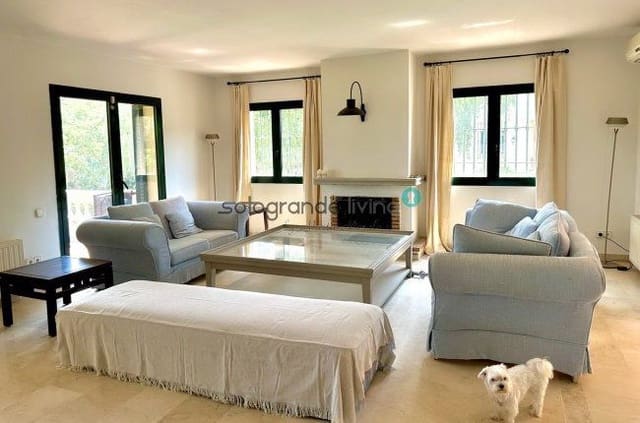 5 camera da letto Villa da affittare in Sotogrande Alto, San Roque - 4.300 € (Rif: 9349750)