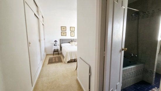 4 bedroom Villa for sale in Sotogrande - € 1,250,000 (Ref: 9353796)