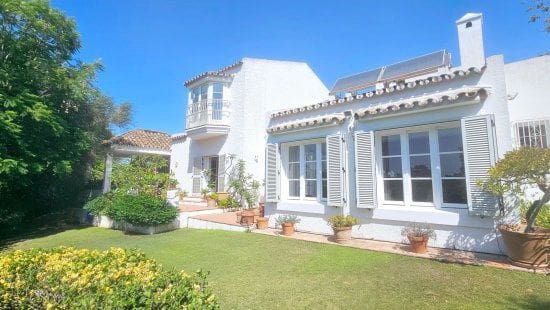4 chambre Villa/Maison à vendre à Sotogrande Alto, San Roque - 1 250 000 € (Ref: 9353796)