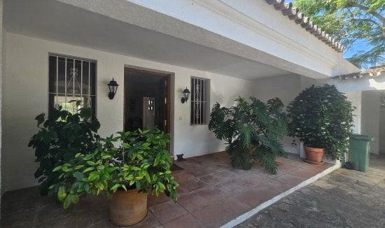 4 chambre Villa/Maison à vendre à Sotogrande Alto, San Roque - 1 250 000 € (Ref: 9353796)