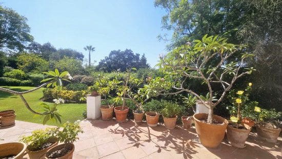 4 bedroom Villa for sale in Sotogrande - € 1,250,000 (Ref: 9353796)