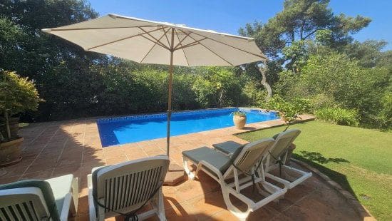 4 bedroom Villa for sale in Sotogrande - € 1,250,000 (Ref: 9353796)