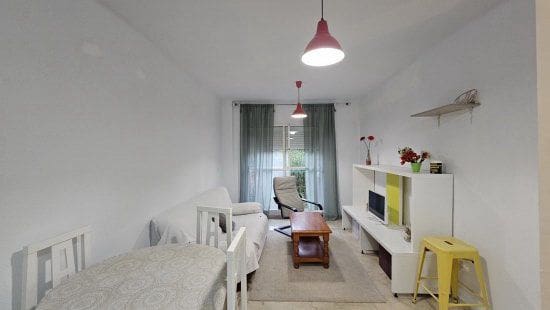 2 sovrum Lägenhet till salu i Torreguadiaro - 215 000 € (Ref: 9353797)