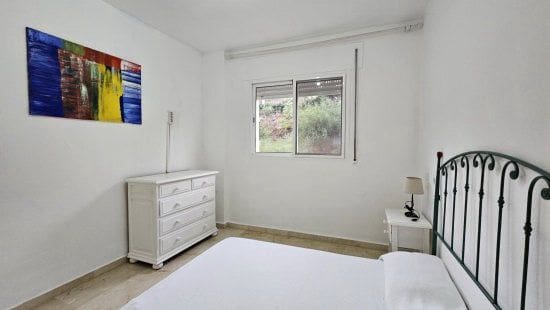 2 sovrum Lägenhet till salu i Torreguadiaro - 215 000 € (Ref: 9353797)