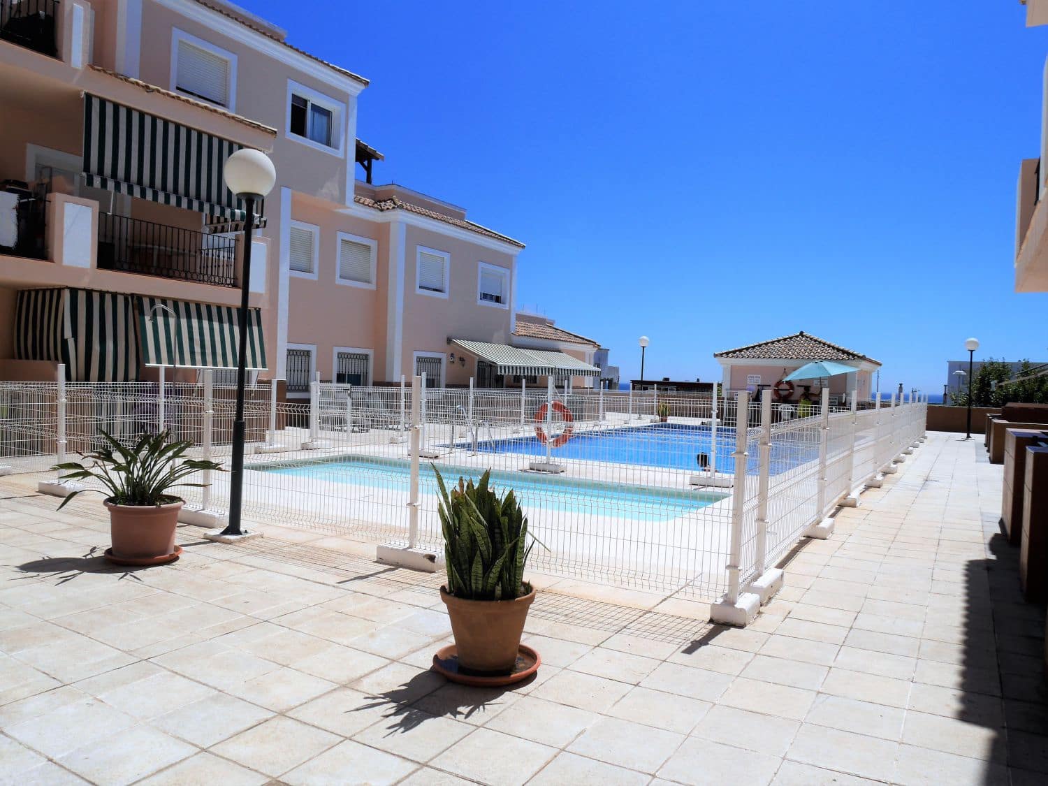 2 sovrum Lägenhet till salu i Torreguadiaro - 215 000 € (Ref: 9353797)