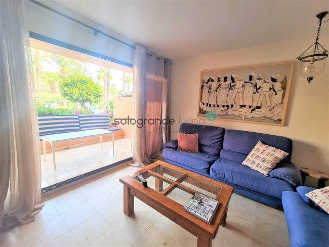 3 soveværelse Lejlighed til salg i Sotogrande med garage - € 410.000 (Ref: 9386099)