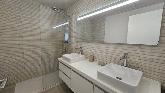 4 bedroom Villa for sale in Sotogrande with garage - € 940,000 (Ref: 9396328)