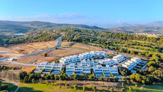 4 bedroom Villa for sale in Sotogrande with garage - € 940,000 (Ref: 9396328)