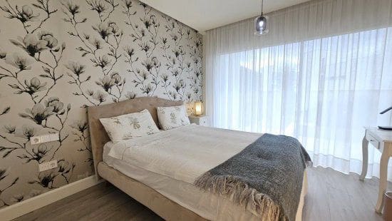 4 bedroom Villa for sale in Sotogrande with garage - € 940,000 (Ref: 9396328)