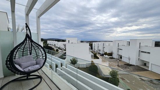 4 bedroom Villa for sale in Sotogrande with garage - € 940,000 (Ref: 9396328)