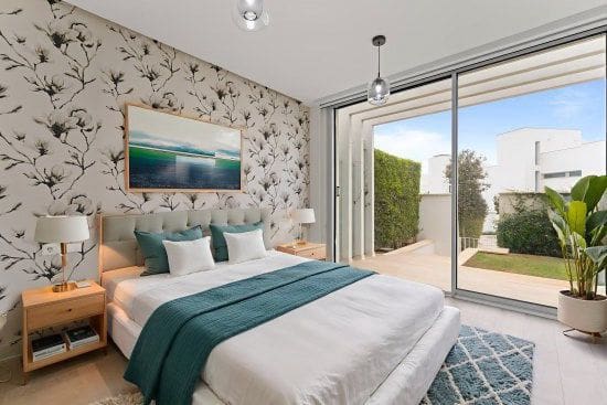 4 bedroom Villa for sale in Sotogrande with garage - € 940,000 (Ref: 9396328)