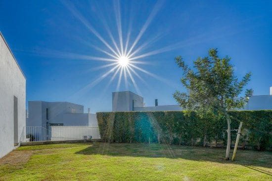 4 bedroom Villa for sale in Sotogrande with garage - € 940,000 (Ref: 9396328)