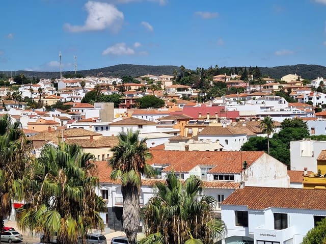 1 bedroom Commercial for sale in Guadiaro, San Roque - € 130,000 (Ref: 9396329)