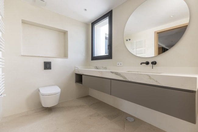 8 bedroom Villa for sale in Sotogrande - € 6,975,000 (Ref: 9398731)