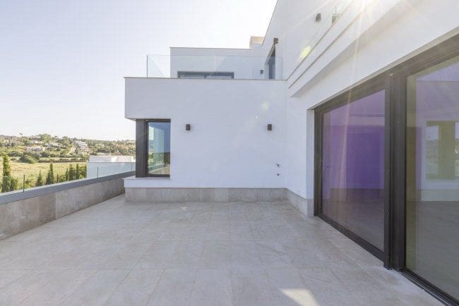 8 bedroom Villa for sale in Sotogrande - € 6,975,000 (Ref: 9398731)