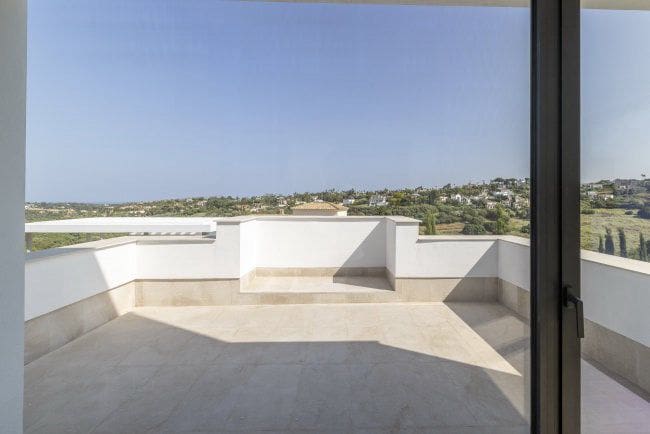 8 bedroom Villa for sale in Sotogrande - € 6,975,000 (Ref: 9398731)
