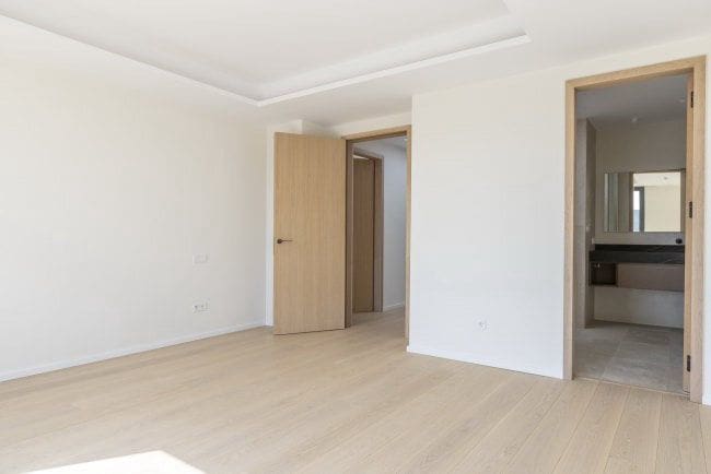 8 bedroom Villa for sale in Sotogrande - € 6,975,000 (Ref: 9398731)