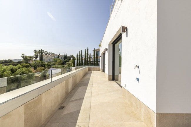 8 bedroom Villa for sale in Sotogrande - € 6,975,000 (Ref: 9398731)