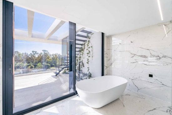 5 bedroom Villa for sale in Sotogrande - € 3,350,000 (Ref: 9400665)