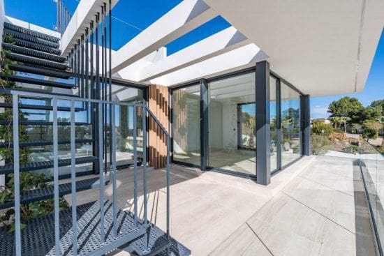 5 bedroom Villa for sale in Sotogrande - € 3,350,000 (Ref: 9400665)