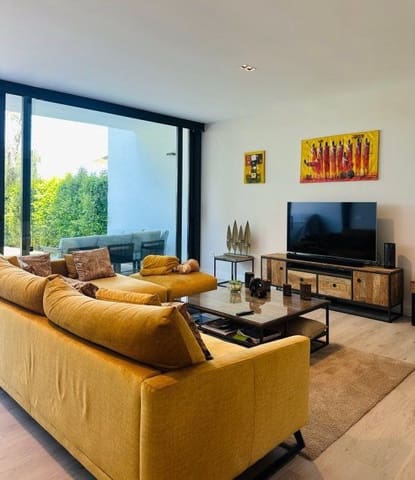 4 chambre Villa/Maison à vendre à San Roque - 829 000 € (Ref: 9431570)