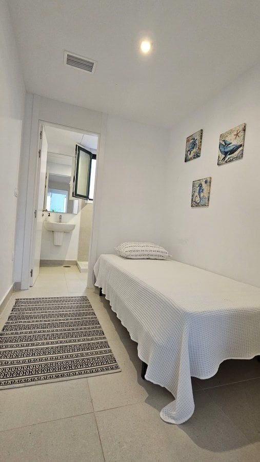 5 Zimmer Apartment zu verkaufen in Sotogrande - 875.000 € (Ref: 9431571)