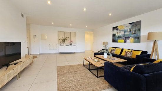 5 makuuhuone Huoneisto myytävänä paikassa Sotogrande, San Roque - 875 000 € (Ref: 9431571)