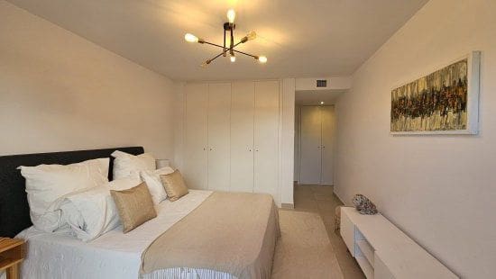 5 Zimmer Apartment zu verkaufen in Sotogrande - 875.000 € (Ref: 9431571)