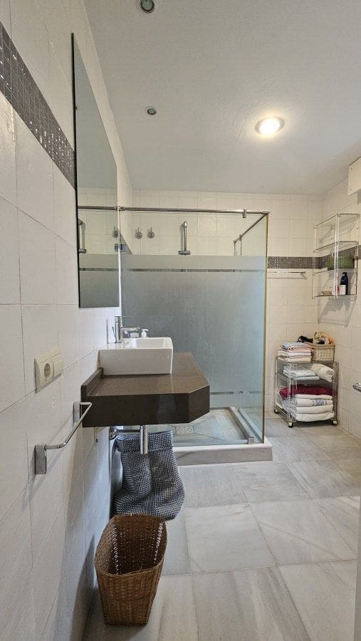 5 Zimmer Villa zu verkaufen in Sotogrande - 995.000 € (Ref: 9439728)