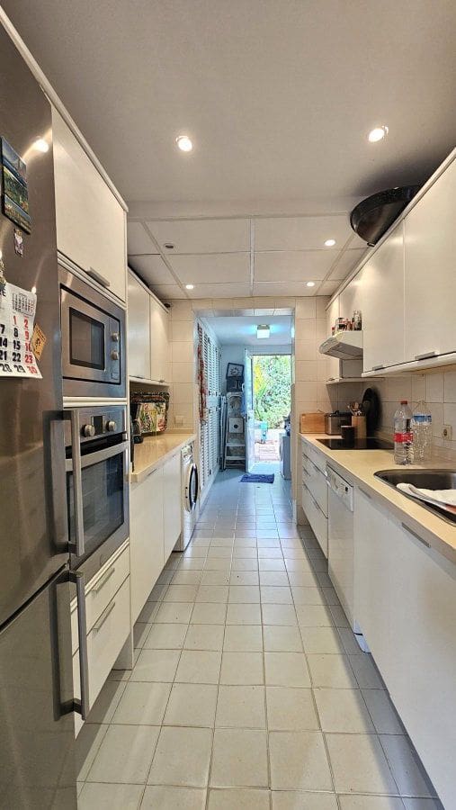 5 Zimmer Villa zu verkaufen in Sotogrande - 995.000 € (Ref: 9439728)