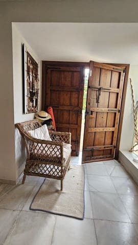 5 Zimmer Villa zu verkaufen in Sotogrande Alto, San Roque - 995.000 € (Ref: 9439728)