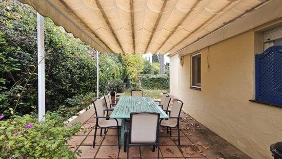 5 Zimmer Villa zu verkaufen in Sotogrande Alto, San Roque - 995.000 € (Ref: 9439728)