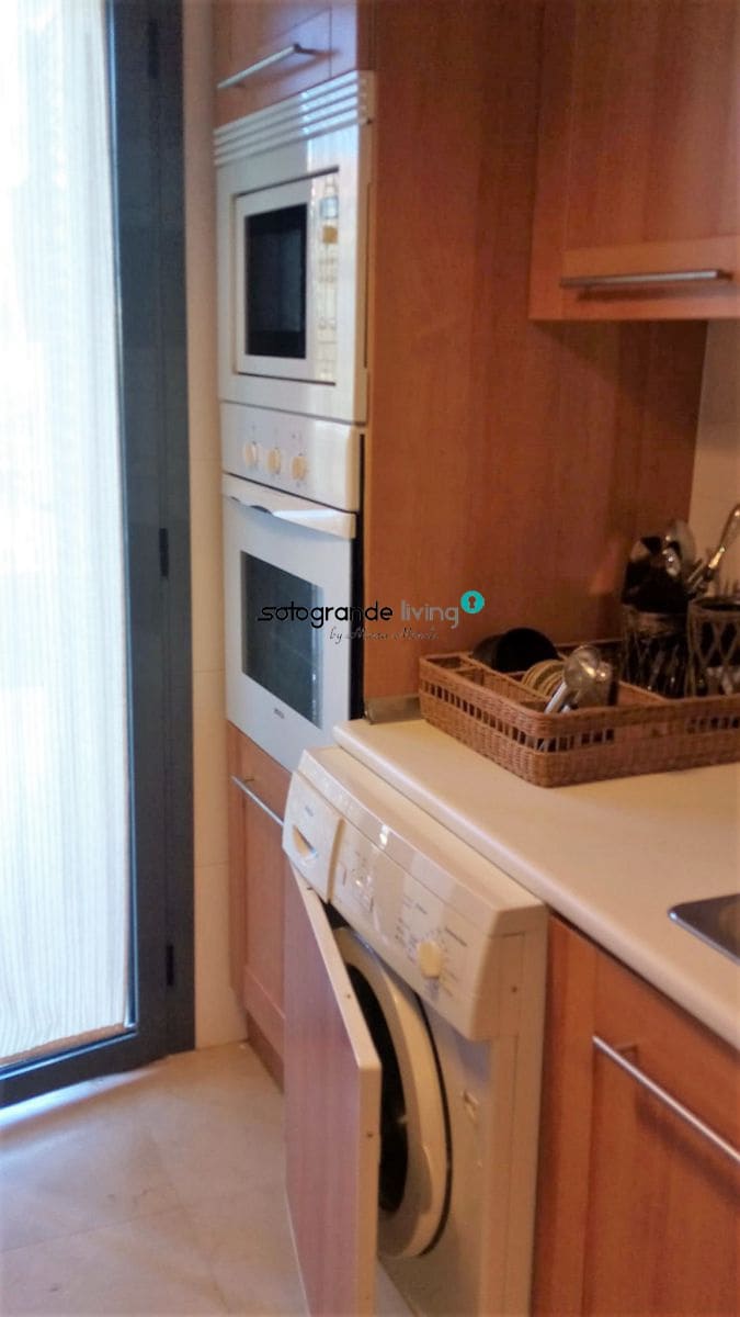 3 sovrum Lägenhet att hyra i Sotogrande med garage - 2 500 € (Ref: 9455971)