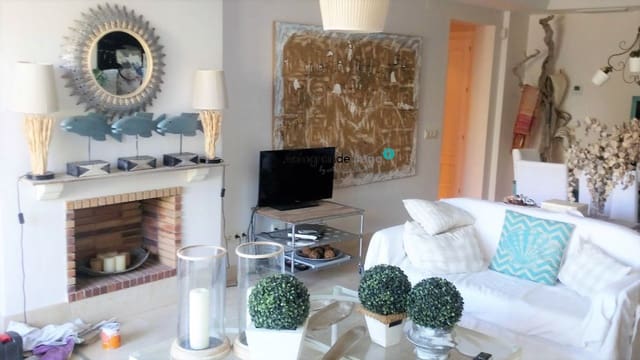 3 soverom Leilighet til leie i Sotogrande, San Roque med garasje - € 2 500 (Ref: 9455971)