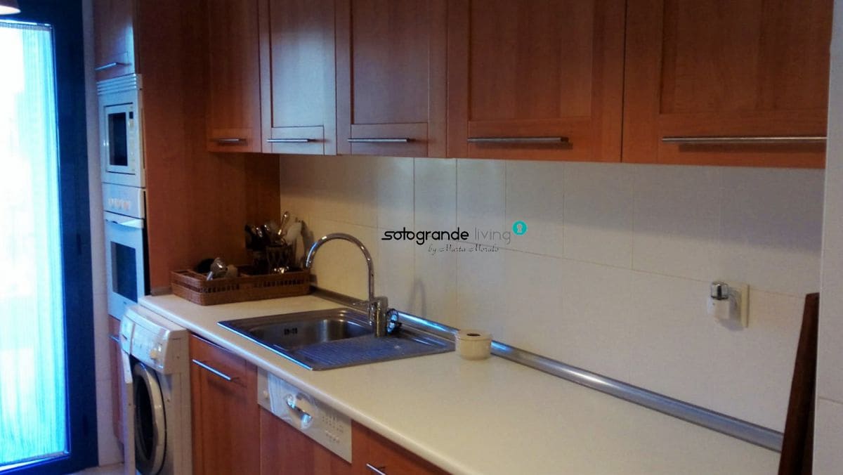 3 sovrum Lägenhet att hyra i Sotogrande med garage - 2 500 € (Ref: 9455971)