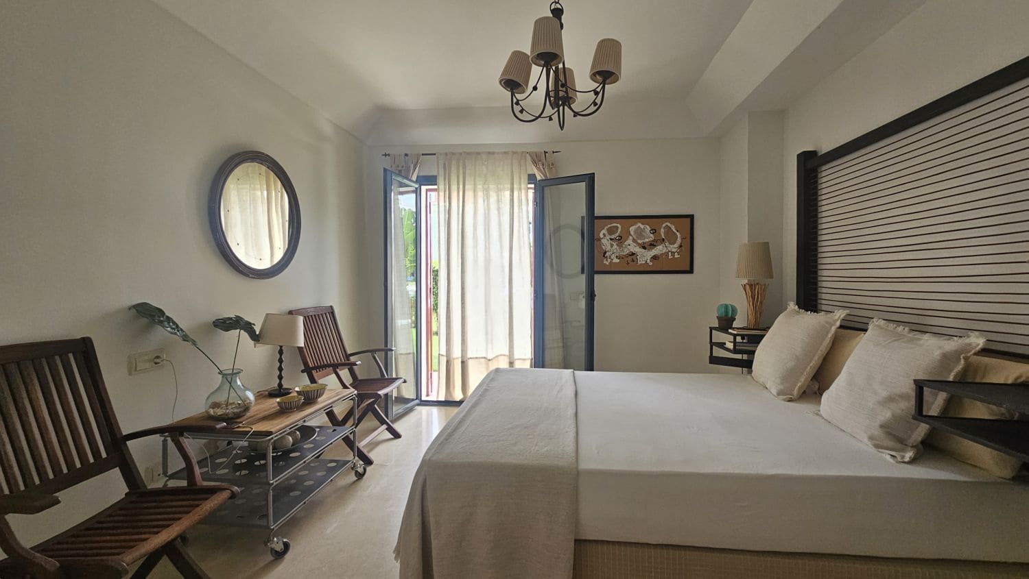 3 quarto Apartamento para arrendar em Sotogrande com garagem - 3 000 € (Ref: 9455971)