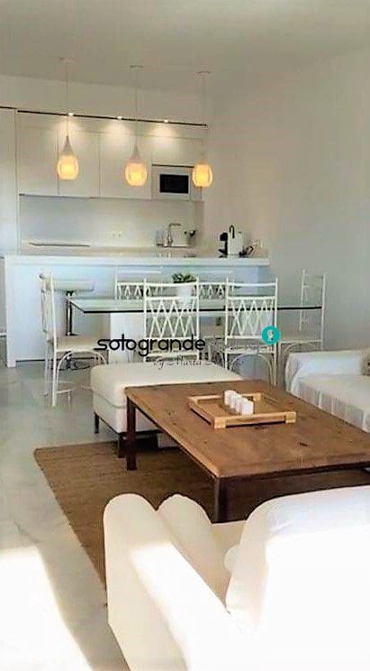 3 soveværelse Lejlighed til leje i Sotogrande med garage - € 2.300 (Ref: 9561450)