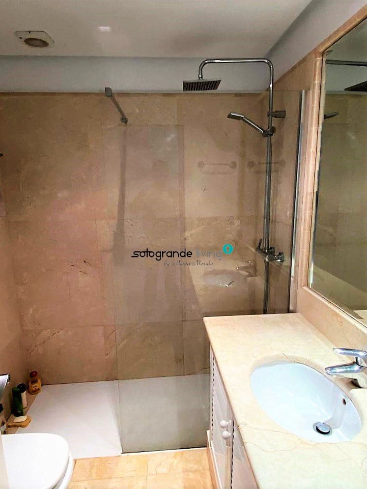 3 soveværelse Lejlighed til leje i Sotogrande med garage - € 2.300 (Ref: 9561450)