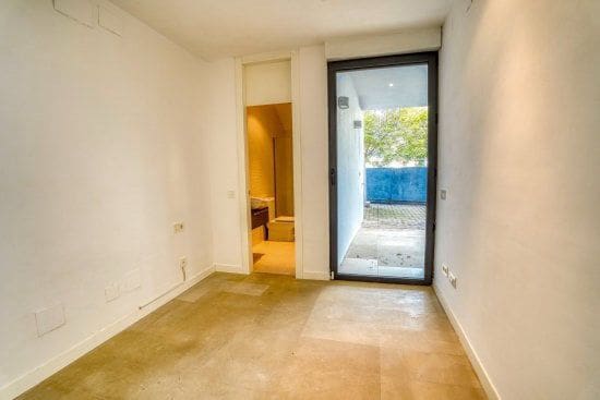 4 bedroom Villa for sale in San Enrique de Guadiaro - € 850,000 (Ref: 9561451)