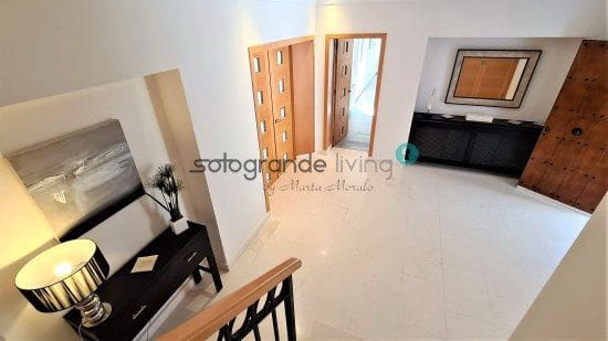 4 sypialnia Willa do wynajęcia w Sotogrande - 6 500 € (Ref: 9561452)