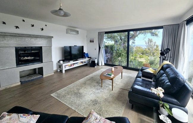 5 bedroom Villa for sale in Torreguadiaro - € 1,300,000 (Ref: 9561453)