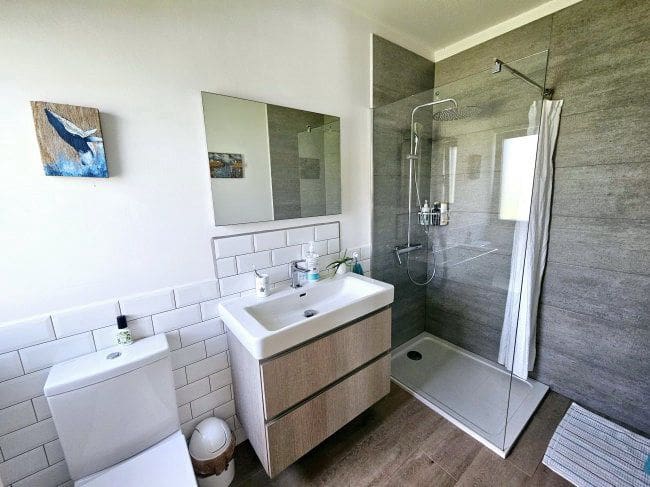 5 bedroom Villa for sale in Torreguadiaro - € 1,300,000 (Ref: 9561453)