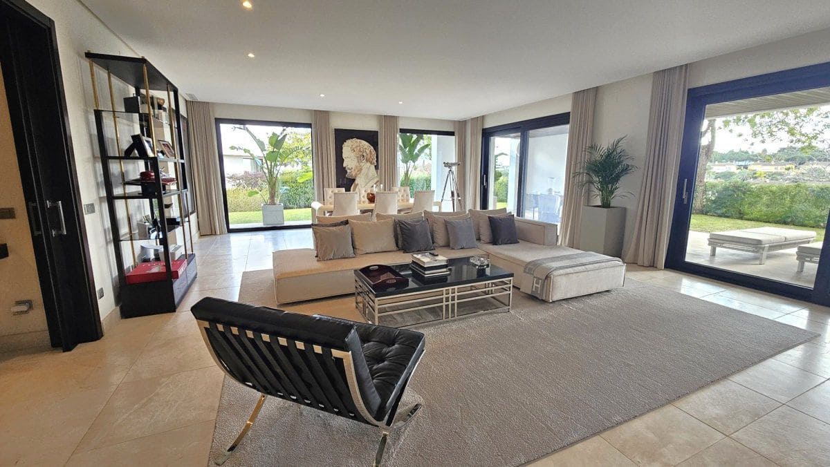 3 sypialnia Apartament na sprzedaż w Sotogrande - 1 350 000 € (Ref: 9590863)