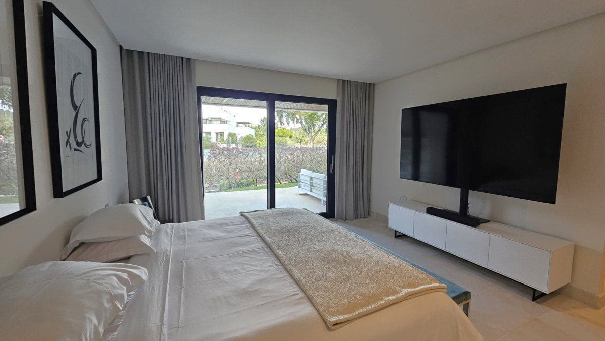 3 sypialnia Apartament na sprzedaż w Sotogrande - 1 350 000 € (Ref: 9590863)