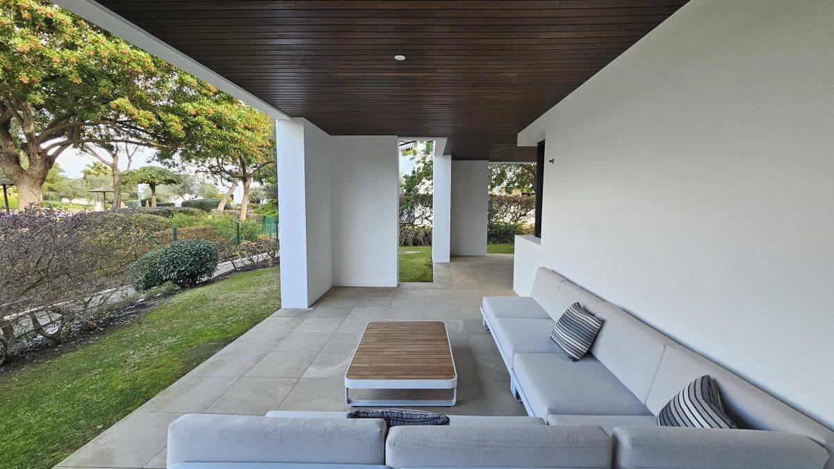 3 sypialnia Apartament na sprzedaż w Sotogrande - 1 350 000 € (Ref: 9590863)