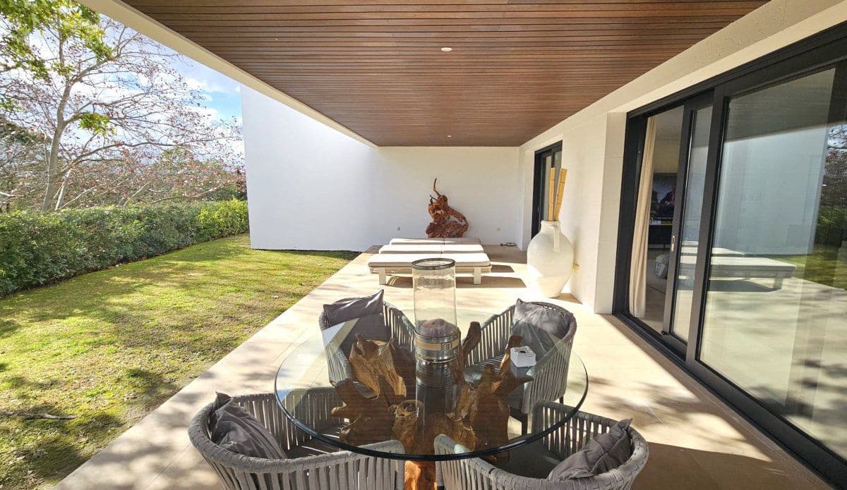 3 sypialnia Apartament na sprzedaż w Sotogrande - 1 350 000 € (Ref: 9590863)