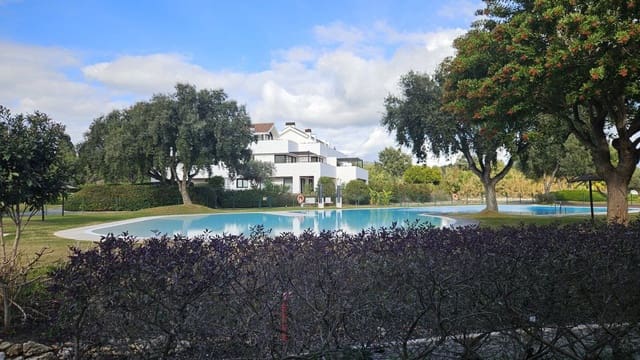 Apartamento de 3 habitaciones en Sotogrande Alto, San Roque en venta - 1.295.000 € (Ref: 9590863)